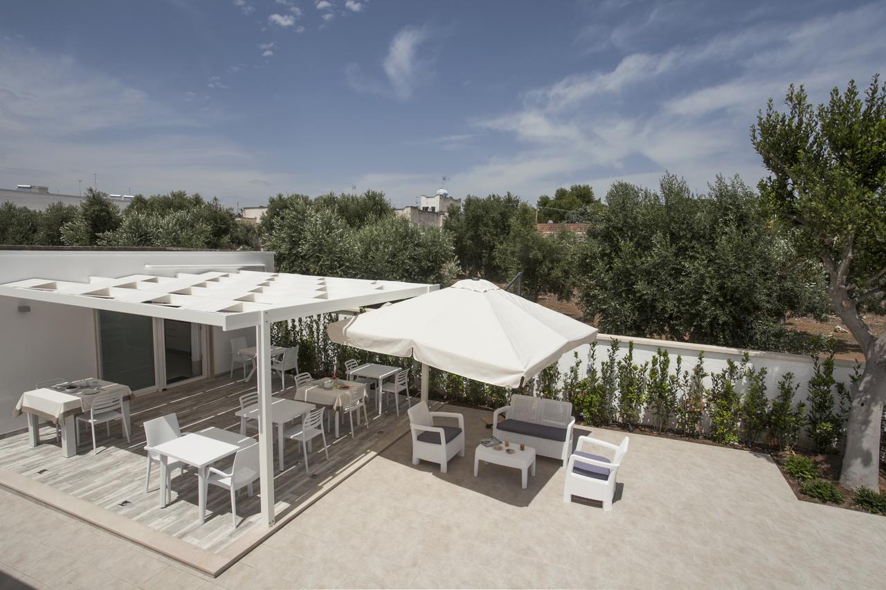 Filo Di Vento Hotel Порто Чезарео Екстериор снимка